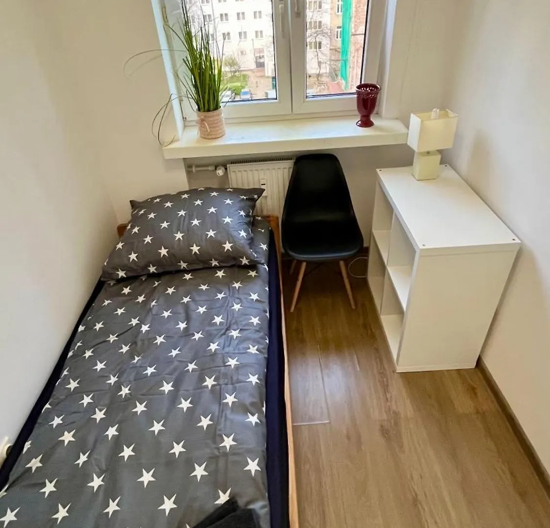 Rooms In Warsaw - C106B 0*,  Poland
